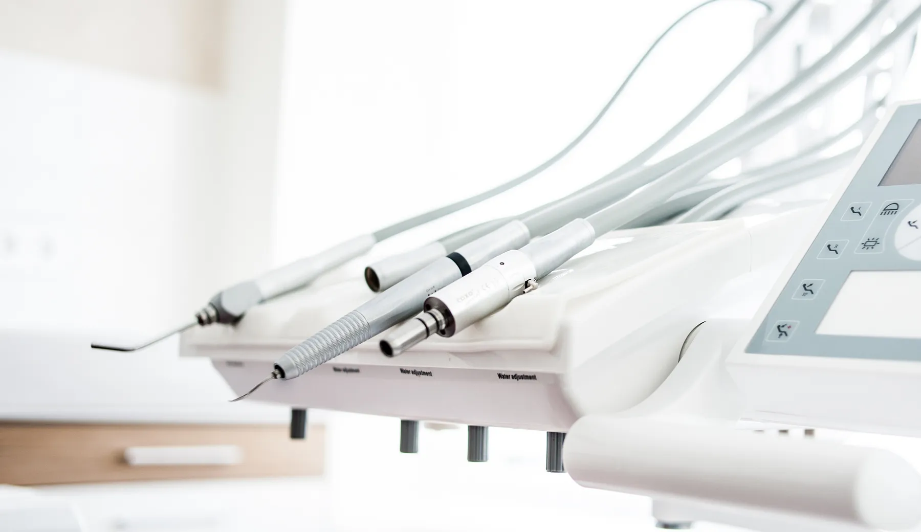 定期的なケアで、健康な歯を守り続ける